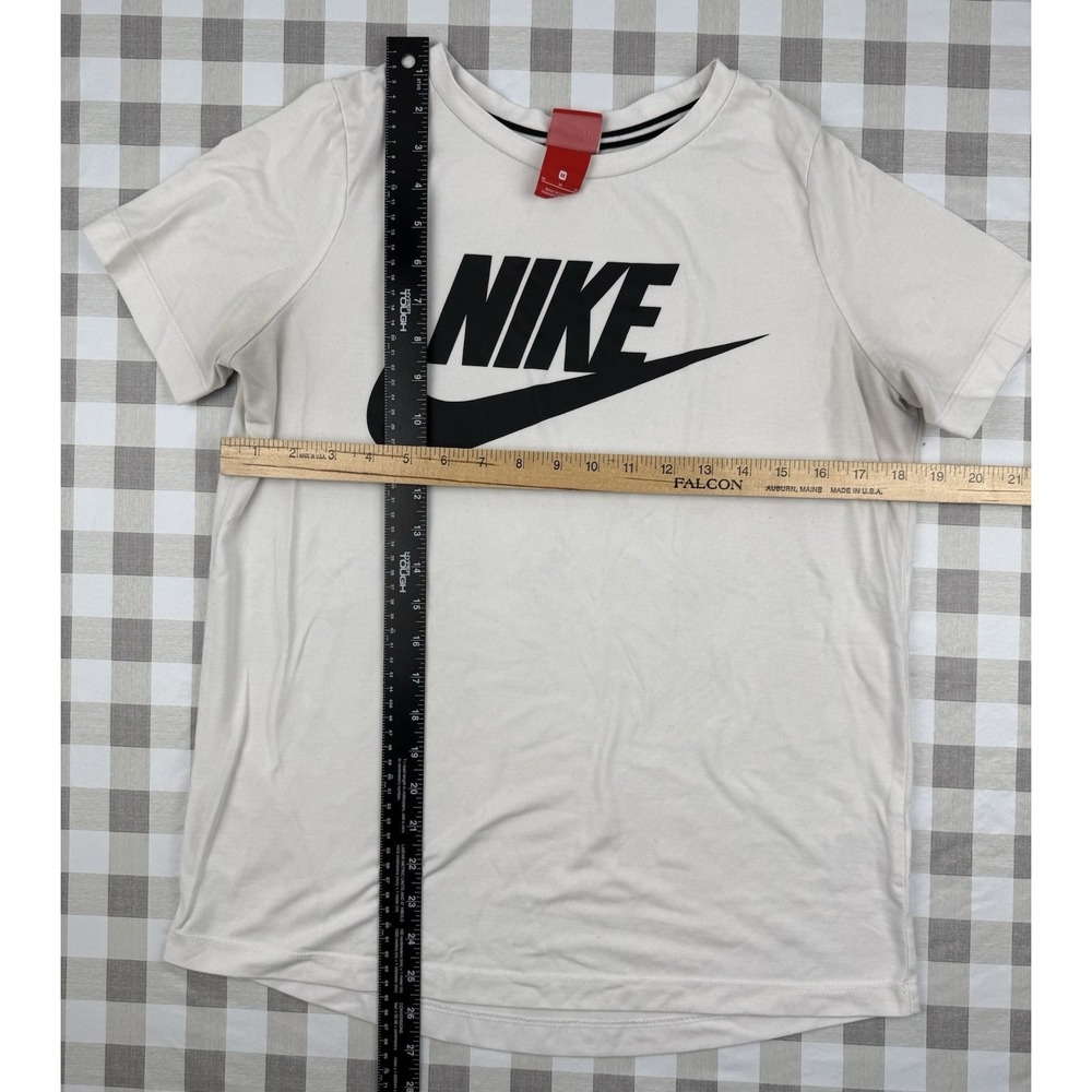Nike Logo Tee Womens Medium Minimalist Athleisure Streetwear - Picture 3 of 3